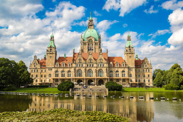 istock New City Hall in Hannover 1257460545