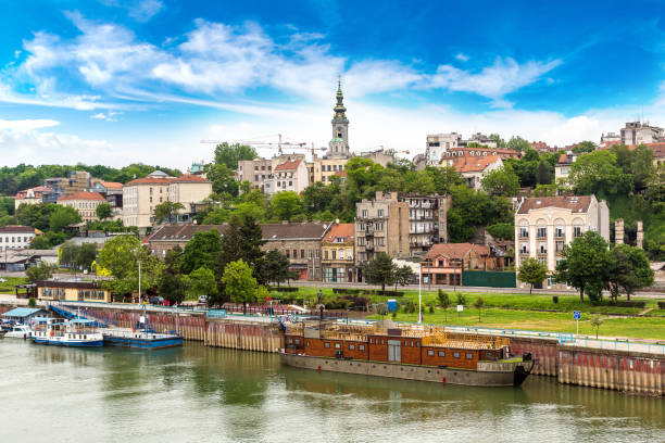 belgrade cityscape - river sava imagens e fotografias de stock