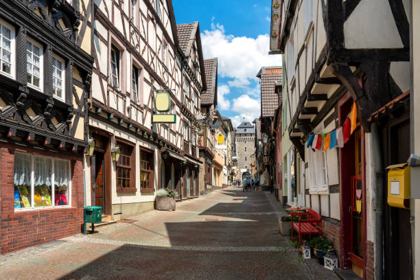 istock The Neutor and old town in Linz am Rhein, Germany 1257484509