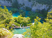 smaragdsee-im-nationalpark-plitvicer-seen-kroatien.jpg?b=1&s=170x170&k=20&c=MDkCBtt7h9bxuEWjHSJenzsETszLw5YYAaMc-aZZ-AM=