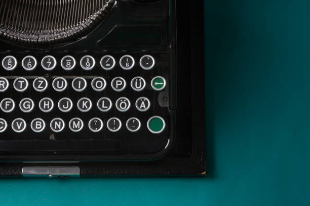 機械式タイプライター - キーボードの詳細 - typewriter key typewriter keyboard blue typebar ストックフォトと画像