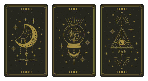 magiczne karty tarota. magiczne okultystyczne karty tarota, ezoteryczne boho duchowy czytnik tarota księżyc, kryształ i magiczne symbole oczu zestaw ilustracji wektorowych - tarot stock illustrations