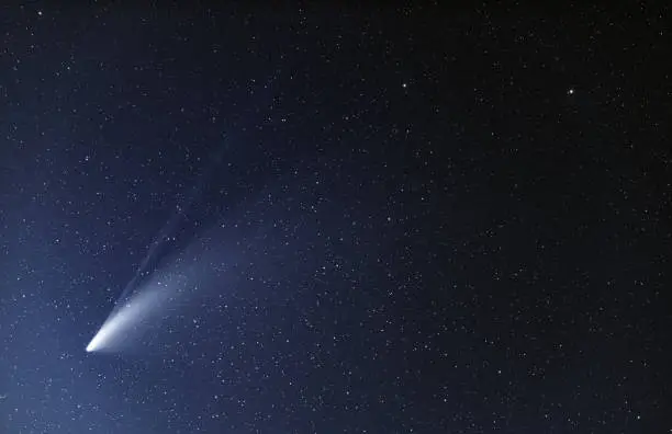 Photo of Comet NEOWISE