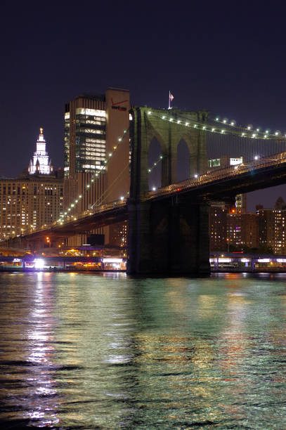 istock Night Brooklyn Bridge New York 1257657858