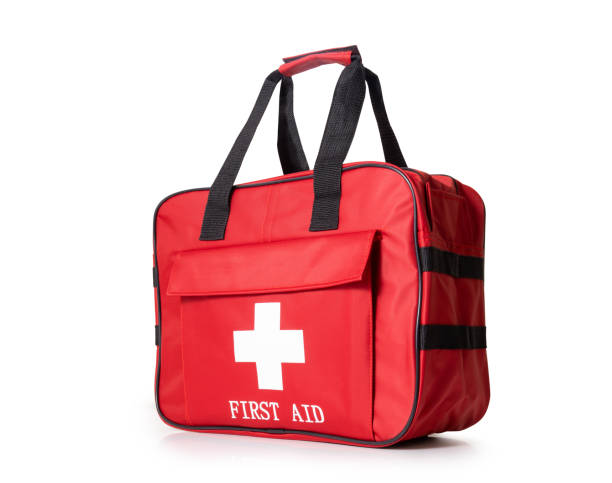 kit de primeros auxilios - botiquín de primeros auxilios fotografías e imágenes de stock
