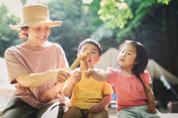 istock Family having breakfast in the mountain 1257707497