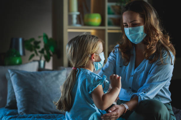 istock Wear a mask and avoid respiratory illness contagion! 1257771038