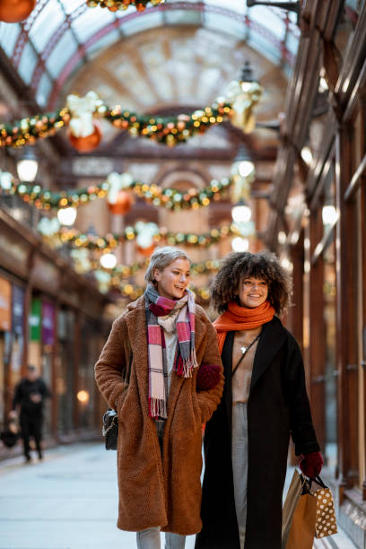 istock Shopping With Friends 1257784681