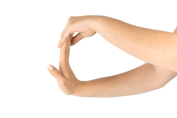 Stretching arms. Healthy workout exercise. Woman hand massage for carpal tunnel syndrome protection. Female finger exercise, stretch therapy for pain wrist protective isolated on white background estirando los brazos. ejercicio de entrenamiento saludable. masaje de manos de mujer para la protección del síndrome del túnel carpiano. ejercicio con los dedos femenino, terapia elástica para el dolor protector de la muñeca aislado sobre fondo blanco