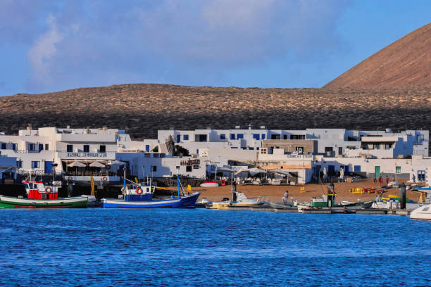 paysage dans les îles canaries volcaniques tropicales espagne - alb photos et images de collection