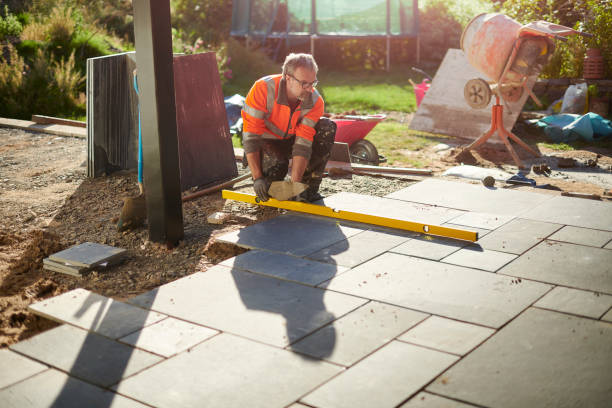istock laying a patio in slate 1257917364