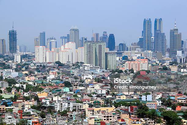 Foto de Expansão Urbana Makati Cidade De Manila Filipinas e mais fotos de stock de Makati - Makati, Silhueta urbana, Apartamento