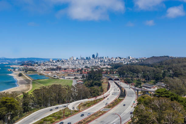istock Aerial View of San Francisco Skyline 1257978096