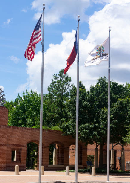 istock The Woodlands flags 1258002331