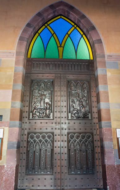 chiesa del sacro cuore a cordova, argentina - front door international landmark local landmark national landmark foto e immagini stock
