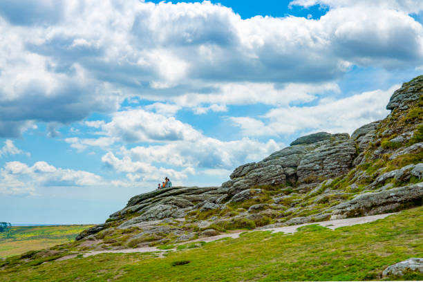 haytor (hay tor) on dartmoor - dartmoor haytor rocks rock outcrop imagens e fotografias de stock