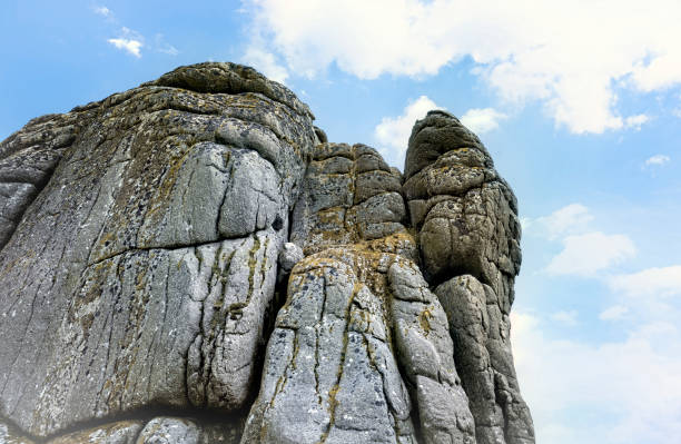 haytor (hay tor) on dartmoor - dartmoor haytor rocks rock outcrop imagens e fotografias de stock