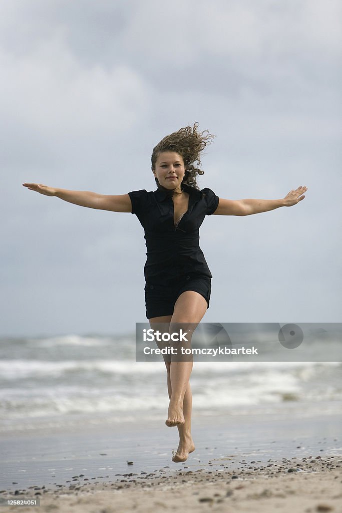 Молодая женщина с здорового образа жизни - Стоковые фото В воздухе роялти-фри