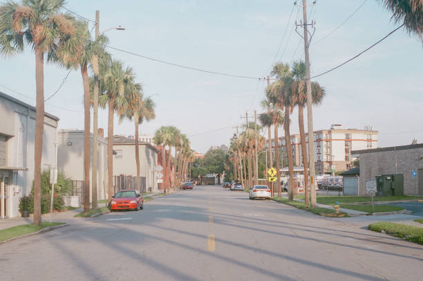 istock Sunny Day Street 1258446807