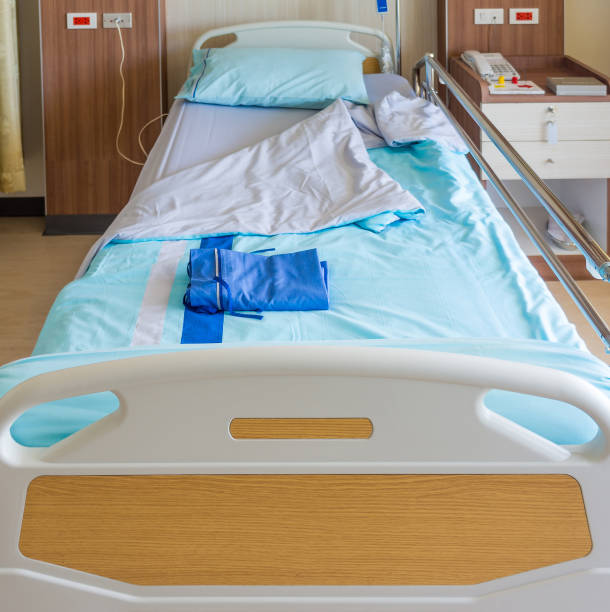 Electronically adjustable bed in an inpatient room. A facility in a hospital accommodation. inpatient stock pictures, royalty-free photos & images