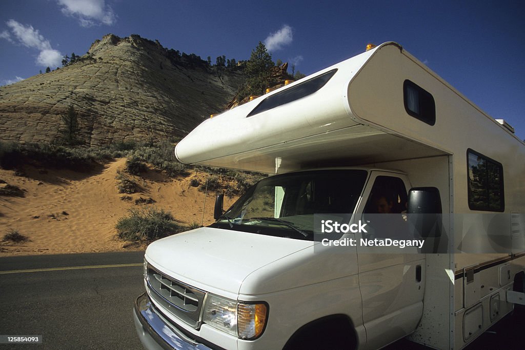 RV nel Parco Nazionale di Zion - Foto stock royalty-free di Camper