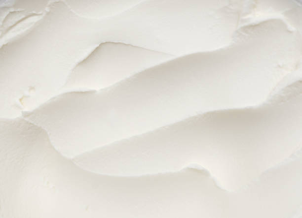 cream background - whipped imagens e fotografias de stock