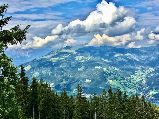 istock Walk down from the Austrian schmittenhe to Zell am see 1258709723