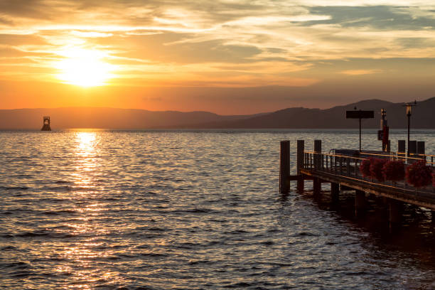 istock Geneva lake sunset in Switzerland 1258717702