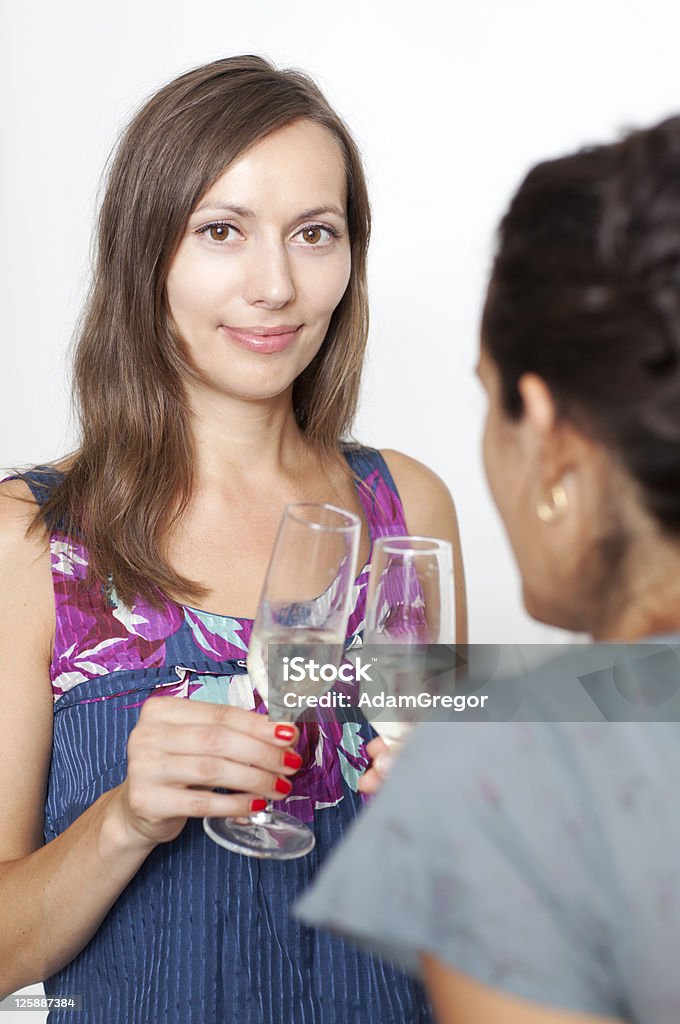 Atraente mulher com taça de champanhe - Foto de stock de 2012 royalty-free