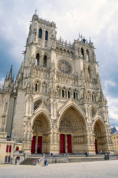 istock Amiens Cathedral France 1259038909