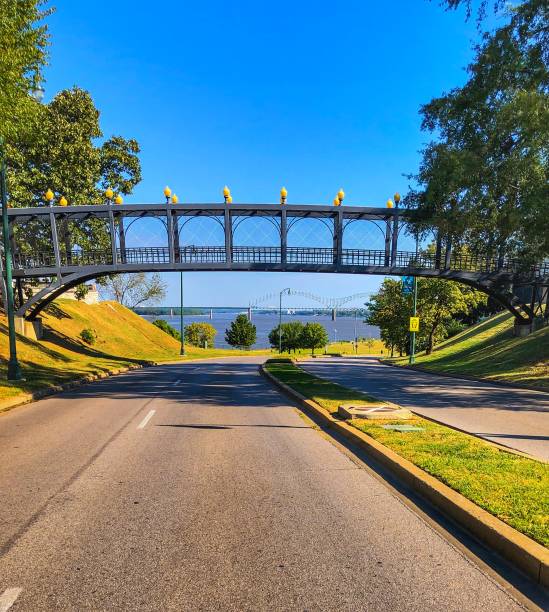 istock Riverside Drive, Mississippi River Memphis, TN 1259053880