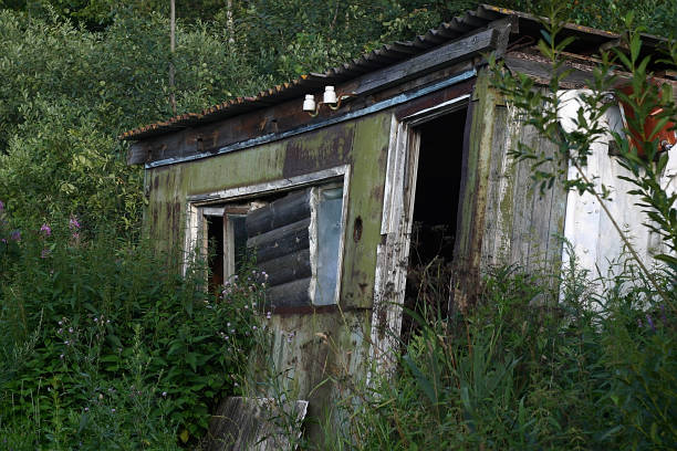 istock dilapidated outbuilding in a country village 1259112653