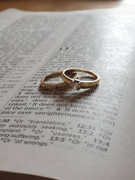 istock Wedding Rings - 1 Corinthians 13 1259154088