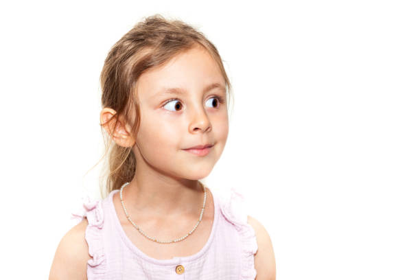 istock Girl with the pearl necklace 1259253478