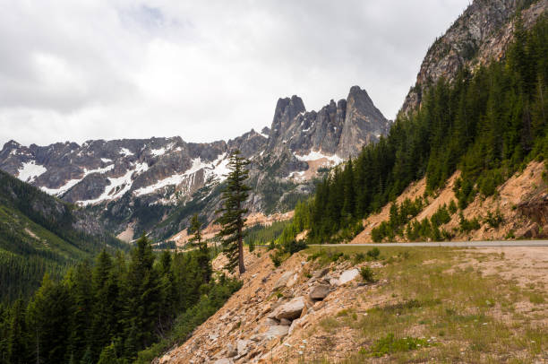 Snow clouded rocks in Washington Pass