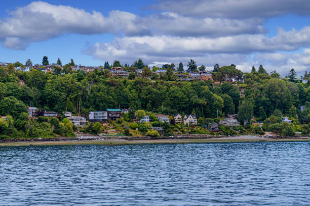 istock Colorful Homes on Puget Sound at Dusk 1260767721