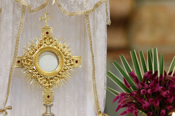 istock Ostensory for worship at a Catholic church ceremony 1260862316