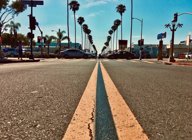 istock down the street - double yellow lines - diminishing perspective 1260865085