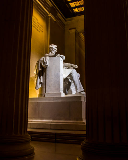istock Lincoln Memorial in Washington DC at night 1261066765