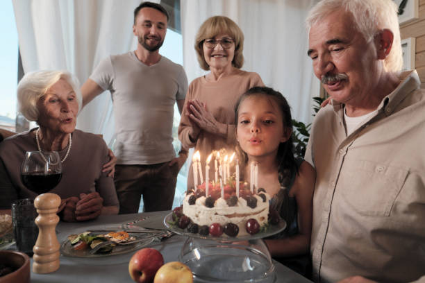 istock Birthday party with family 1261156101