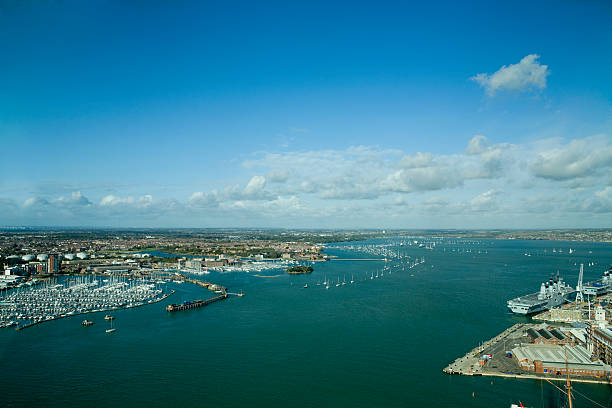 istock Portsmouth Harbour & Gosport 126121902