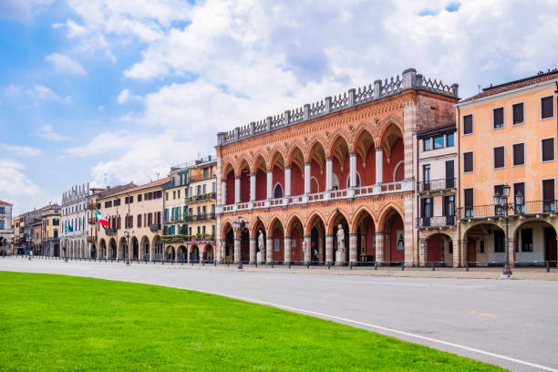 italy - padua, prato della valle - padova italy foto e immagini stock