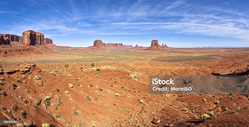 Monument Valley - Foto de stock de Arbusto royalty-free