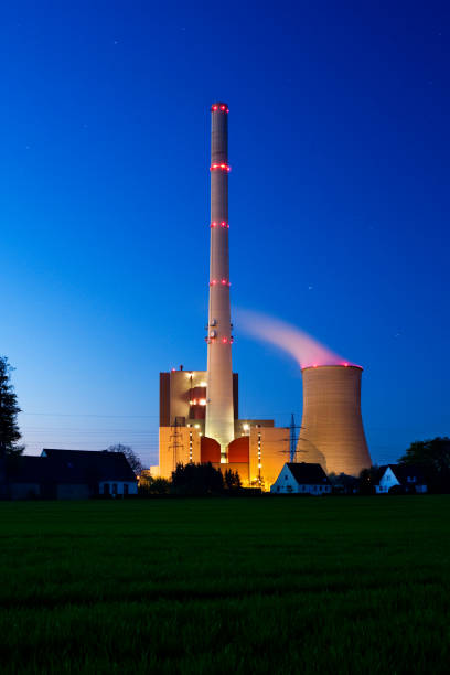 vida na estação de energia - ibbenbüren imagens e fotografias de stock