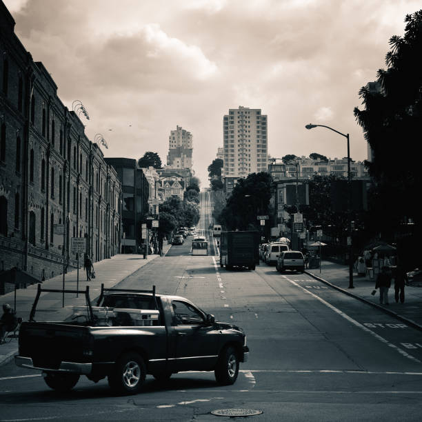 istock San Francisco city life 126145075