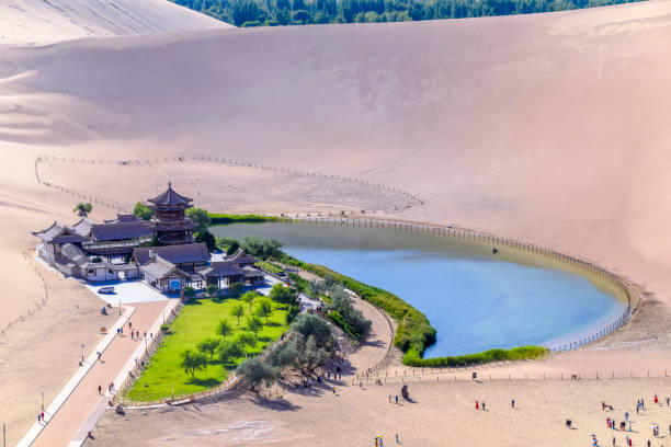 istock Dunhuang Crescent Lake 1261509536