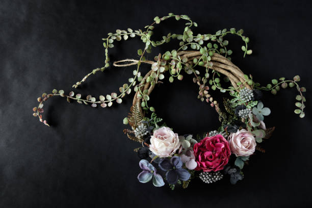 istock Autum roses Wreath 1261651917