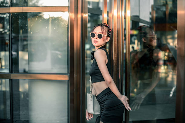 istock fashionable girls 1262250629