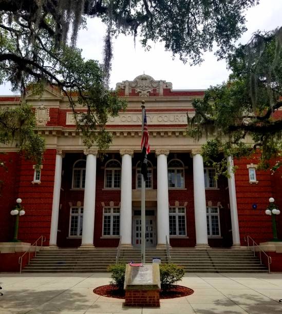 istock Hernando County Courthouse in Brooksville, FL 1262272401