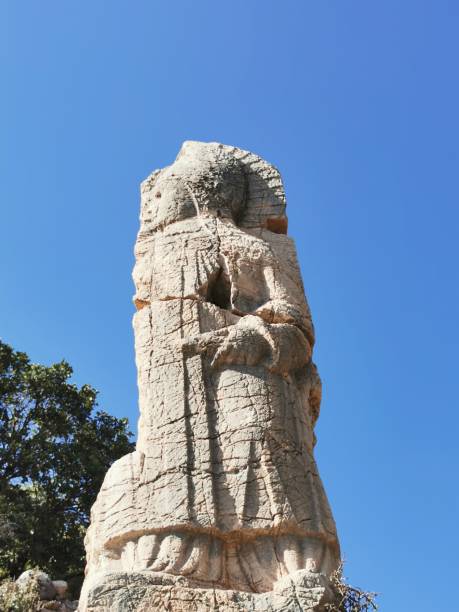 istock Arsemia antic city King arsemes statue 1262290531